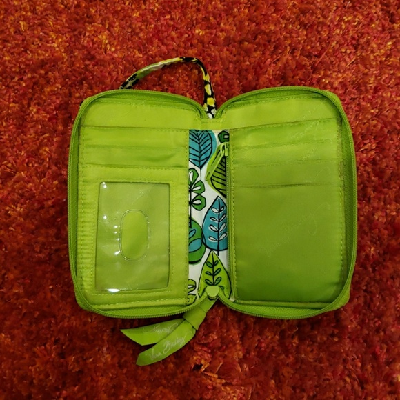 Vera Bradley Phone Holder/Wallet lime/Black/wht - Picture 2 of 3